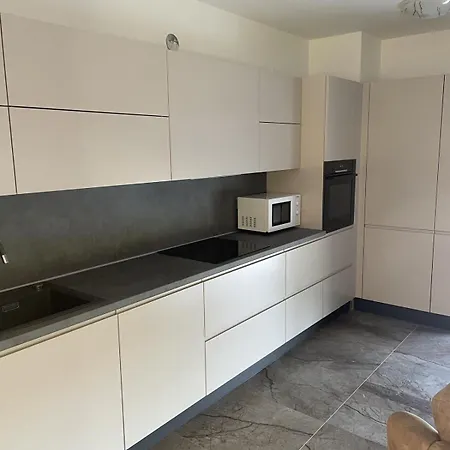 Apartment Svila *