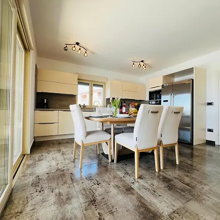 Svila Apartment